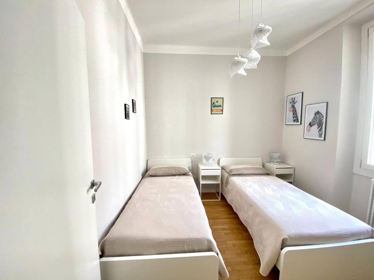 Comoluxhouse- Intero appartamento Esterno foto